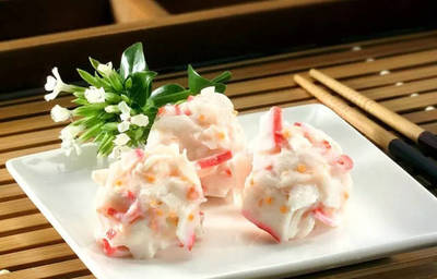 除了吃夠100家店,火鍋新菜品研發(fā)還要做這些!