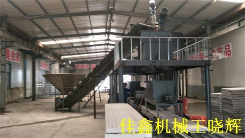 建筑結構一體化復合保溫板設備 可以提升外墻保溫質量