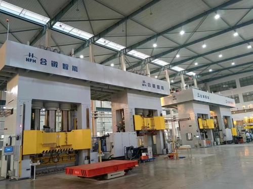 合鍛智能亮相2024中國國際復合材料工業技術展覽會 展示復合材料制品領域高性能創新材料解決方案