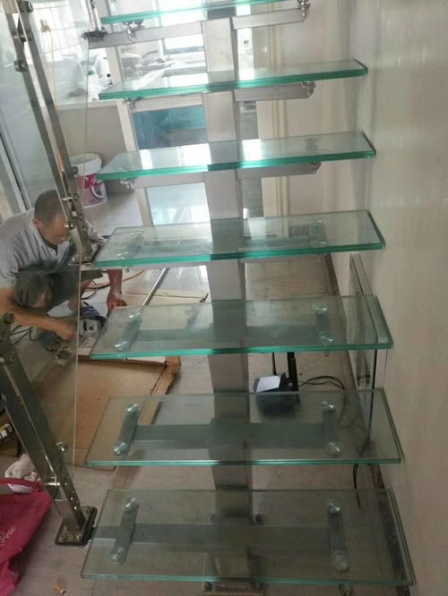 【弧形樓梯別墅進戶門樓梯護欄】- 